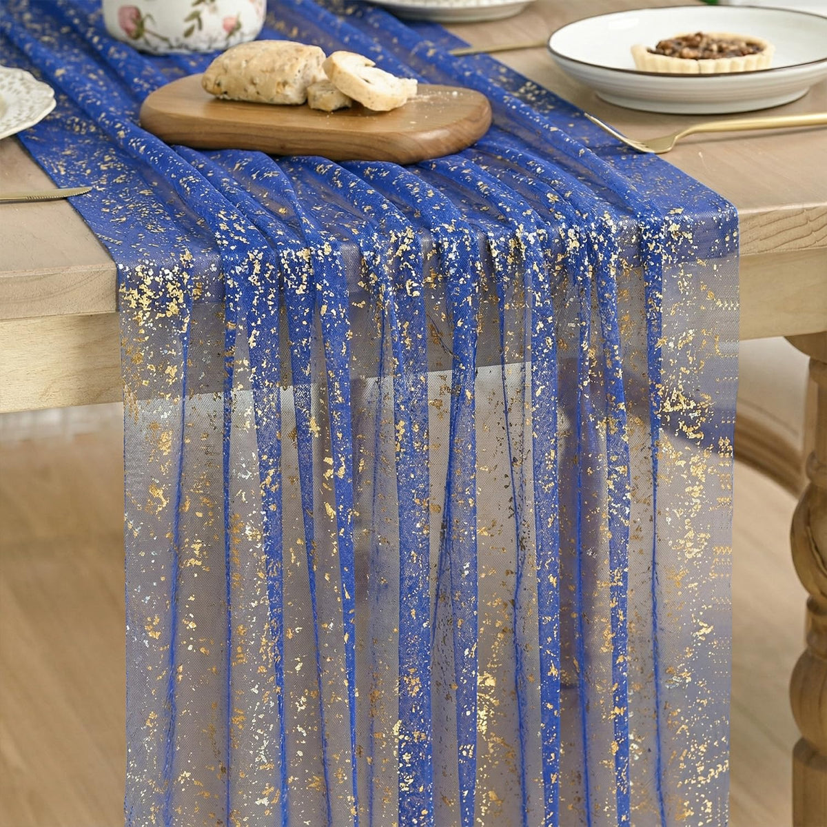 Metallic Foil Gauze Table Runner for Party Decor