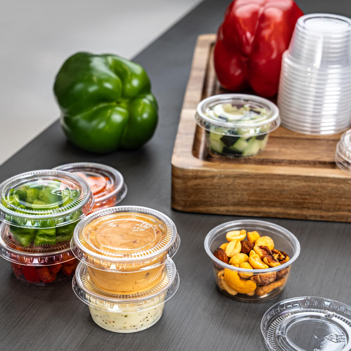 Amazon Basics Disposable Clear Plastic Cups