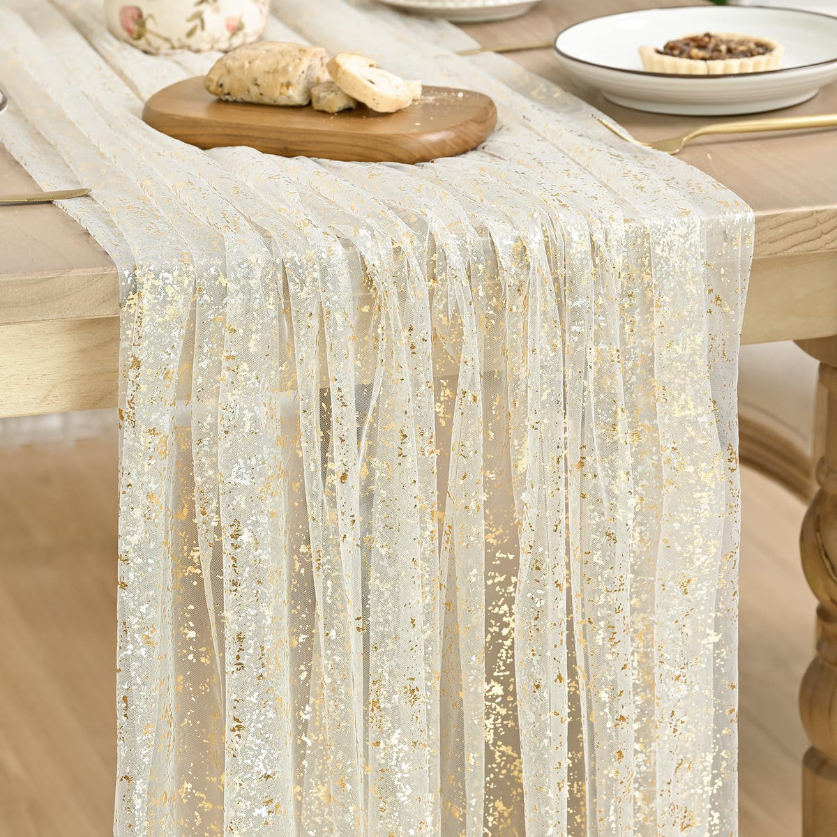 Metallic Foil Gauze Table Runner for Party Decor